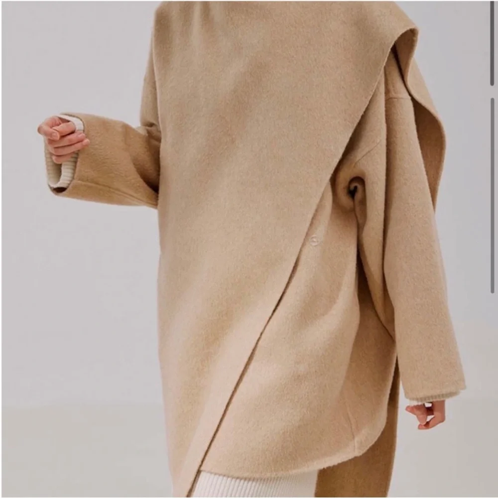 NWT Gentle Herd Camel Hair Wrap Coat - Picture 3 of 6
